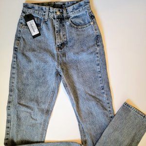 Strike a Pose Distressed Mom Jeans